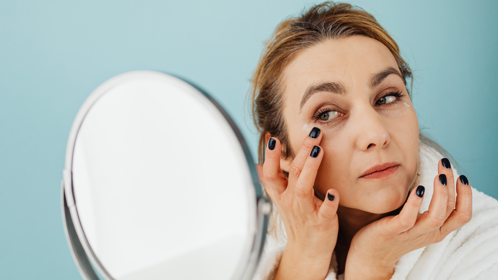 איך לשמור על עור פנים צעיר